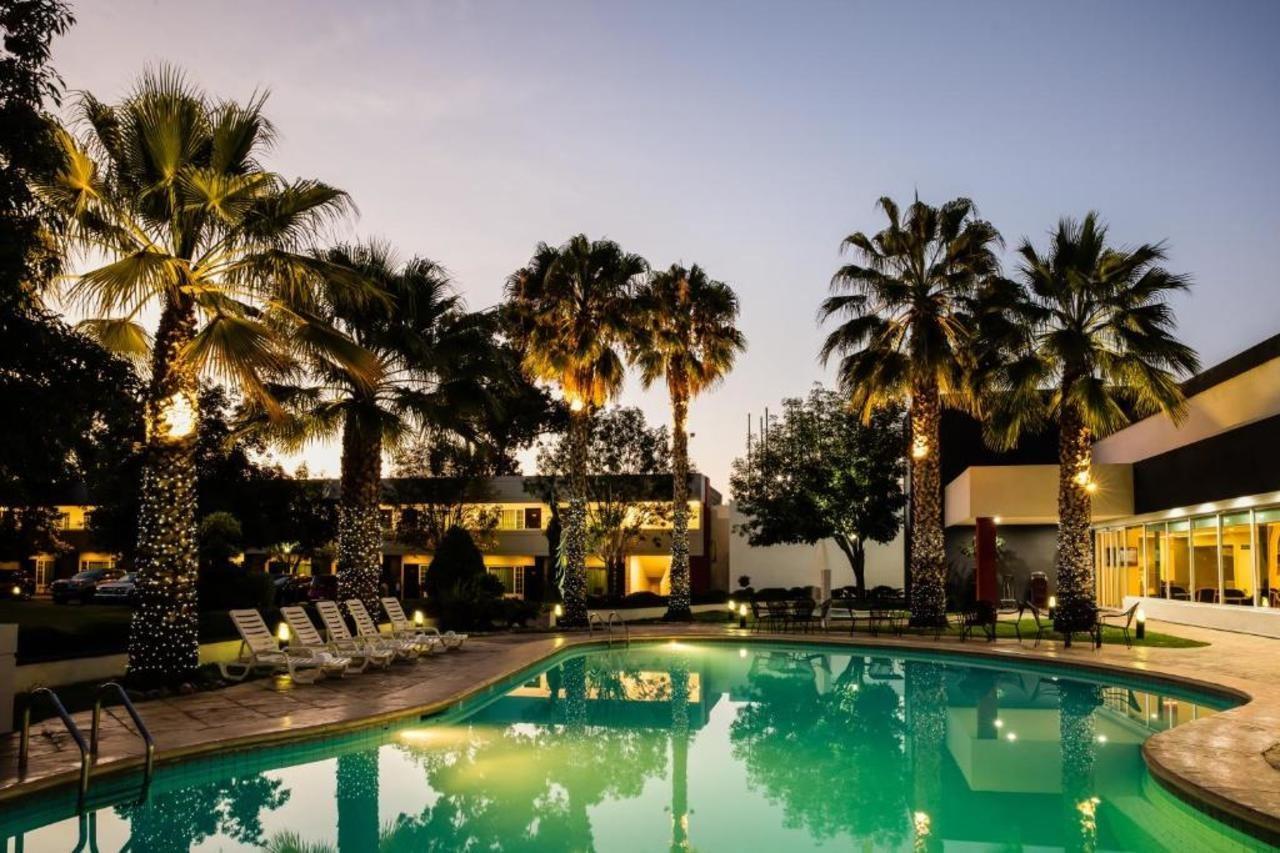 Fiesta Inn San Luis Potosi Glorieta Juarez Exterior photo